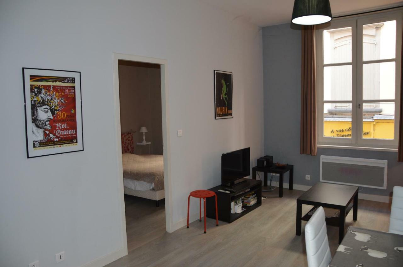 Logis Du Cagaire Apartamento Le Puy-en-Velay Exterior foto